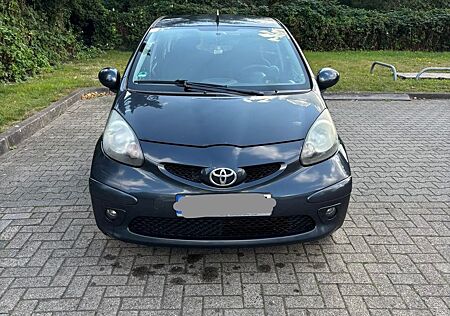 Toyota Aygo (X) Aygo (X) 1,0 -