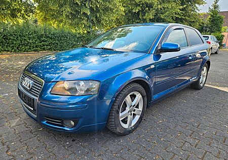 Audi A3 2.0 TDI Ambiente quattro-Klima-Alu
