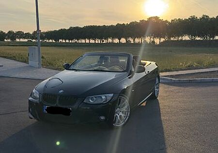 BMW 325i Cabrio E93