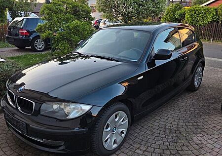 BMW 116i | gepflegt | Allwetterreifen | Fehlerfrei