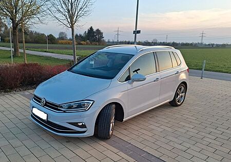 VW Golf Sportsvan Volkswagen 1.5 TSI ACT 110kW DSG Highlin...