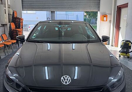 VW Scirocco Volkswagen 2.0 TSI Standard