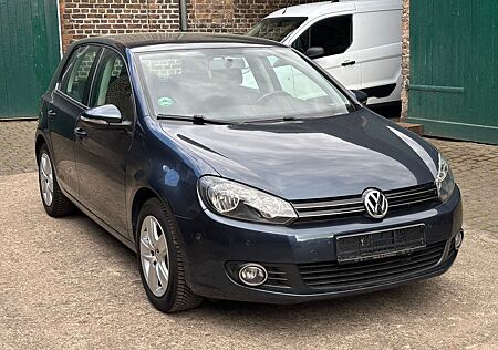 VW Golf Volkswagen 1.4 TSI 90 kW Comfortline KLIMA