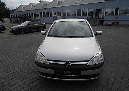 Opel Corsa 1.2 16V Elegance