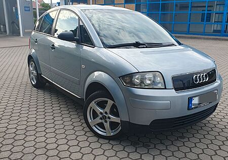 Audi A2 1.4 - Top Zustand /Farbe Kristallblau/