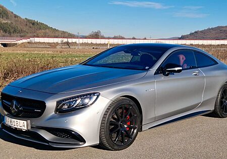 Mercedes-Benz S 63 AMG S 63 Mercedes-AMG 4MATIC Coupé AMG