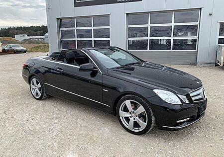 Mercedes-Benz E 250 Cabriolet BlueEFF. AVANTGARDE