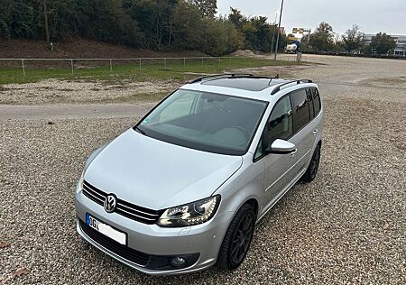 VW Touran Volkswagen 1.6 TDI Comfortline BlueMotion Tech C...