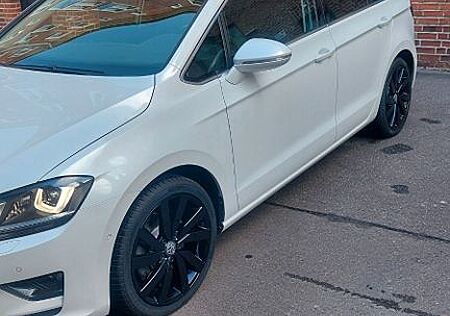 VW Golf Sportsvan Volkswagen 1.4 TSI DSG Highline BMT Highline