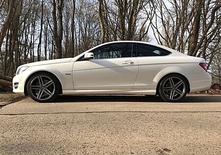 Mercedes-Benz C 250 CDI AMG Coupé Sportbremse