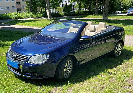 VW Eos Volkswagen 2.0TDI TÜV/AU/Insp. Neu, SH/8f/Nav/Xen/Led