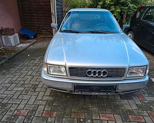 Audi 80      2.0 L