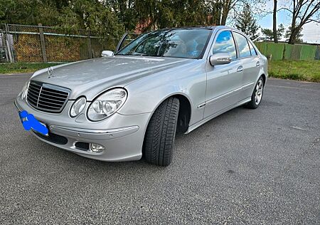 Mercedes-Benz E 500 AVANTGARDE Avantgarde