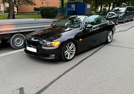 BMW 320i Cabrio - Vollausstattung