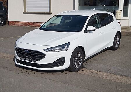 Ford Focus Lim. Titanium*LED*Klimaaut.*Navi*RFK*SHZ