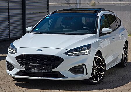 Ford Focus Turnier ST-Line