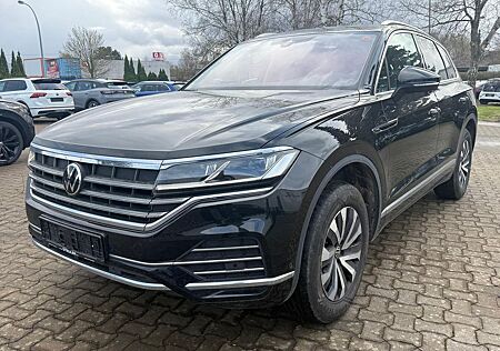 VW Touareg Volkswagen Elegance 4Motion 3.0 V6 TDI /PANO/360°/