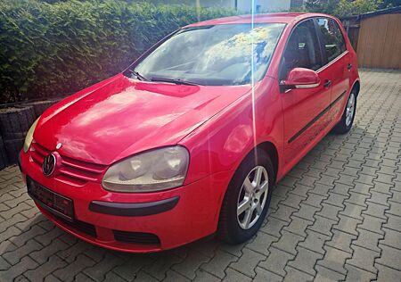 VW Golf Volkswagen V Lim. Trendline