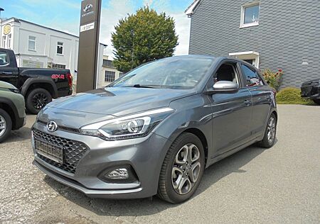 Hyundai i20 Style AUTOMATIK GARANTIE 02/2028 1Hand