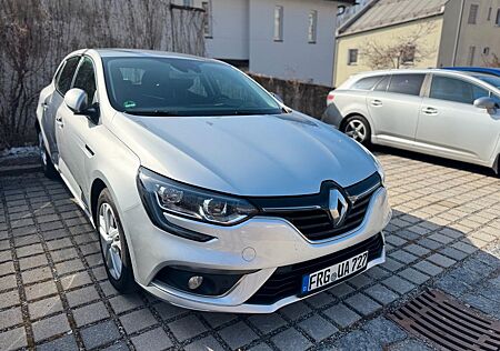 Renault Megane BLUE dCi 115-EDC-Klima-Navi-TÜV-Nov26