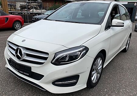 Mercedes-Benz B 200 B 200d Style Navi LED Keyless Tempomat