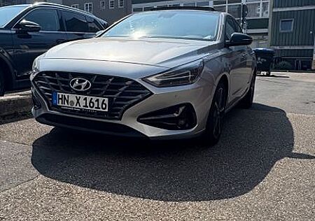 Hyundai i30 1.5 T-GDI Hybrid EDITION 30+ DCT Fastback