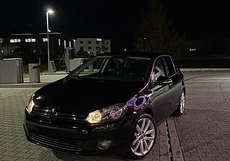 VW Golf Volkswagen 1.4 TSI 90 kW Comfortline Comfortline