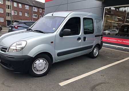 Nissan Kubistar