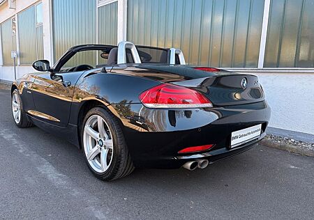 BMW Z4 Roadster sDrive18i Sportsitz JAHRESSTART