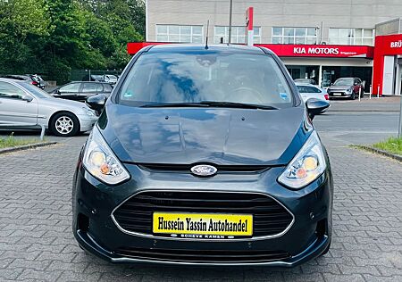 Ford B-Max Titanium