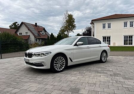 BMW 520d xDrive A Luxury Line Luxury Line