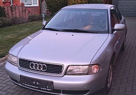 Audi A4 1.8 T -