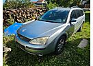Ford Mondeo Ghia 1,8 125 PS