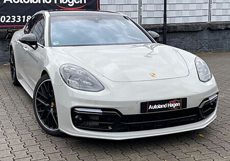 Porsche Panamera 4S Kreide "NEU" Approved 11/25