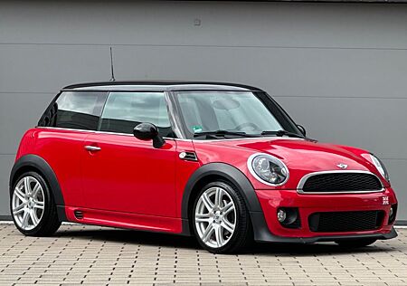 Mini Cooper JCW Paket*Bi-Xenon*2.Hand*Sitzhzg