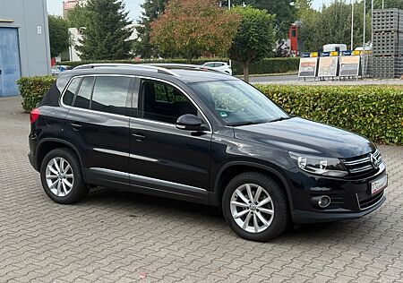 VW Tiguan Volkswagen Lounge Sport & Style BMT Garantie*