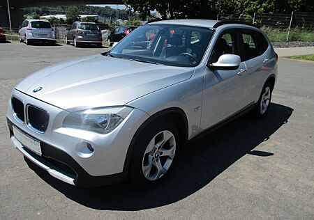 BMW X1 sDrive 18i Automatik PDC Scheckheft