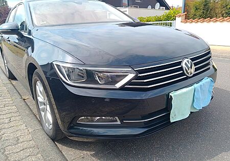 VW Passat Variant Volkswagen 2.0 TDI SCR DSG Comfortline V...