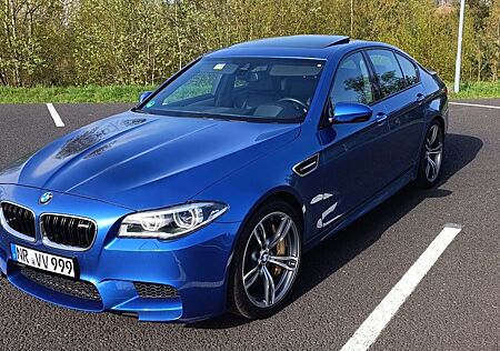 BMW M5 F10