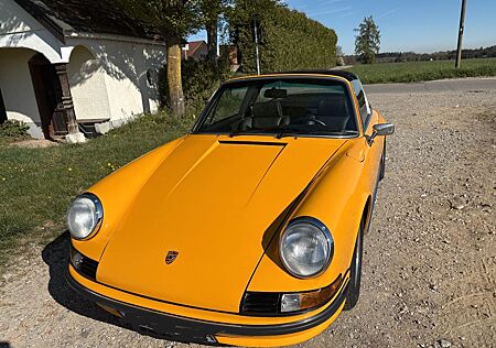 Porsche 911 Urmodell 911 E 2.4 Targa, Oelklappe