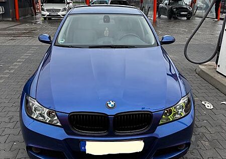 BMW 320d M-PAKET/LOGIC7/STANDHZG