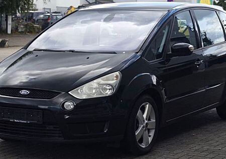 Ford S-Max Titanium | *BUSINESS*KAMERA*CARPLAY*