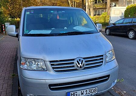 VW T5 Caravelle Volkswagen 2,5l 5 Zylinder