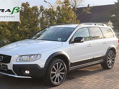 Volvo XC70 D5 AWD Linje Svart (DE/2.Hd/Unfallfrei/SH)
