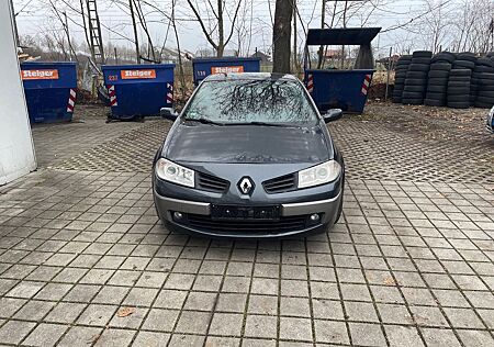 Renault Megane II Coupe / Cabrio Dynamique