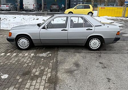 Mercedes-Benz 190