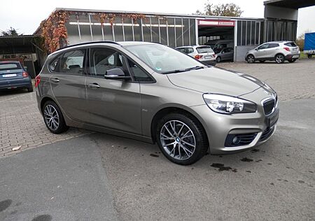 BMW 218 Baureihe 2 Active Tourer i Sport Line