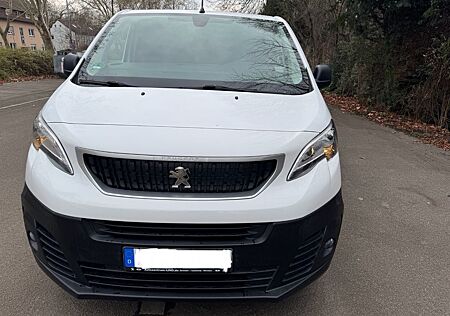 Peugeot Expert Kasten geschlossen