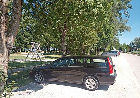 Volvo V70 2.4, 125kW
