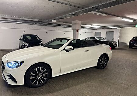 Mercedes-Benz E 450 4MATIC Autom. Cabriolet AMG-Line